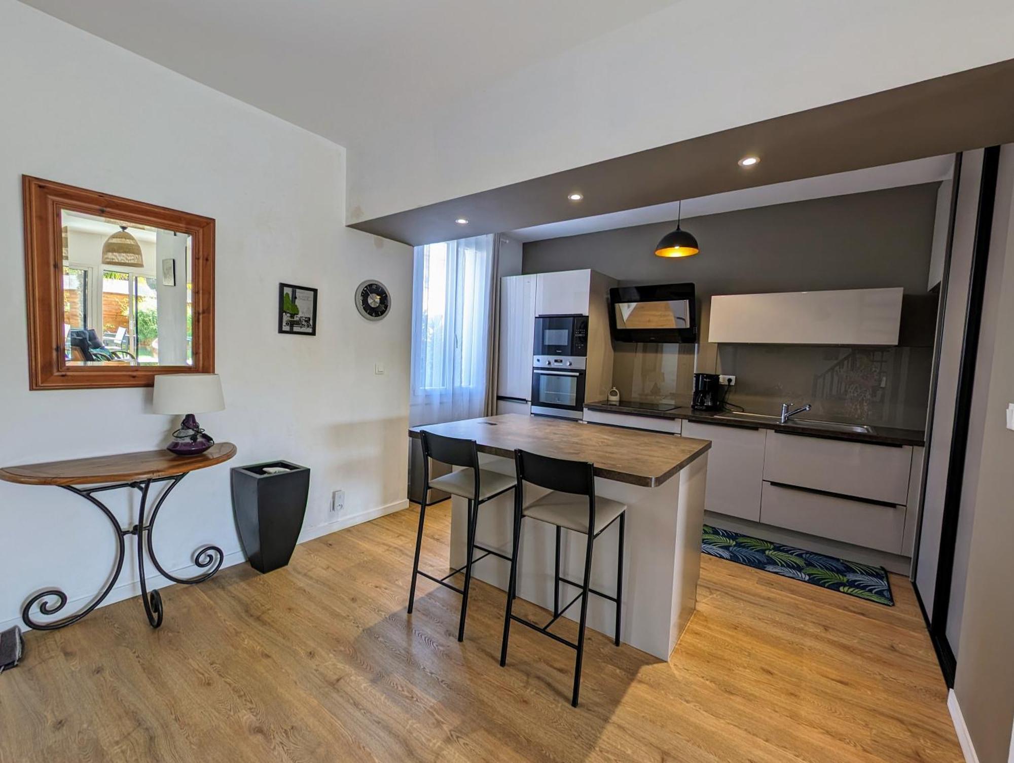 Maison Spacieuse Avec Jardin Proche Plage & Centre Pornic Eksteriør billede